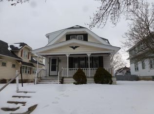 1738 S 73rd St, West Allis, WI 53214