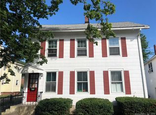 642 Main St, Branford, CT 06405