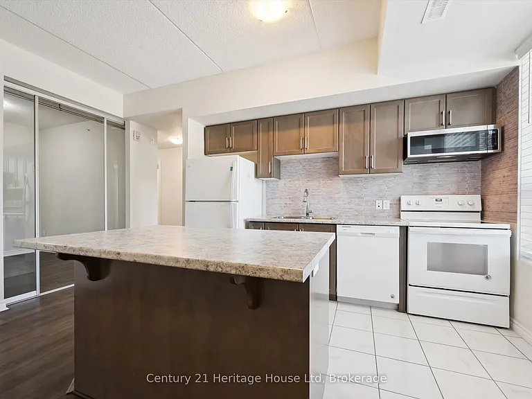 1280 Gordon St #305 — Photo 21