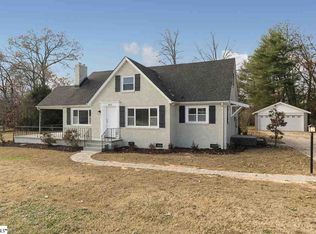 6913 White Horse Rd, Greenville, SC 29611