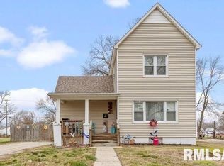 1615 N 10th St, Springfield, IL 62702