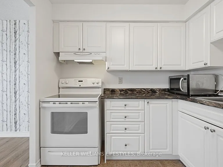 127 Belmont Dr #909 — Photo 15