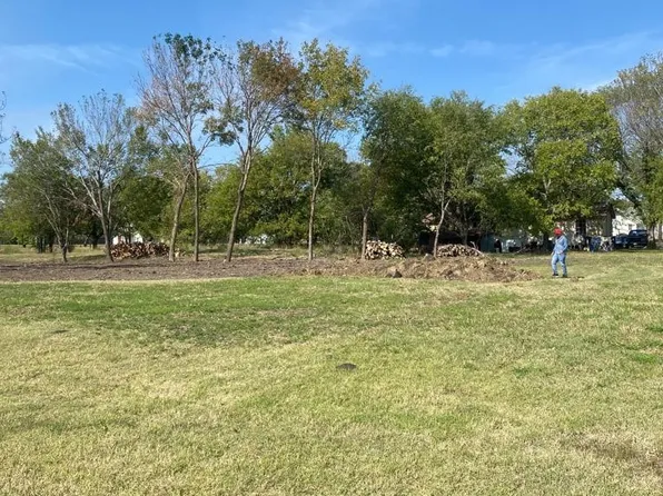 LOT 1 Olive St, Corsicana, TX 75110