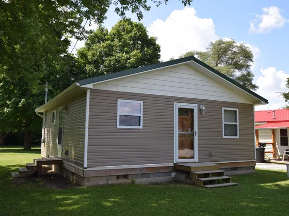 205 Fulton Ave, Urbana, OH 43078