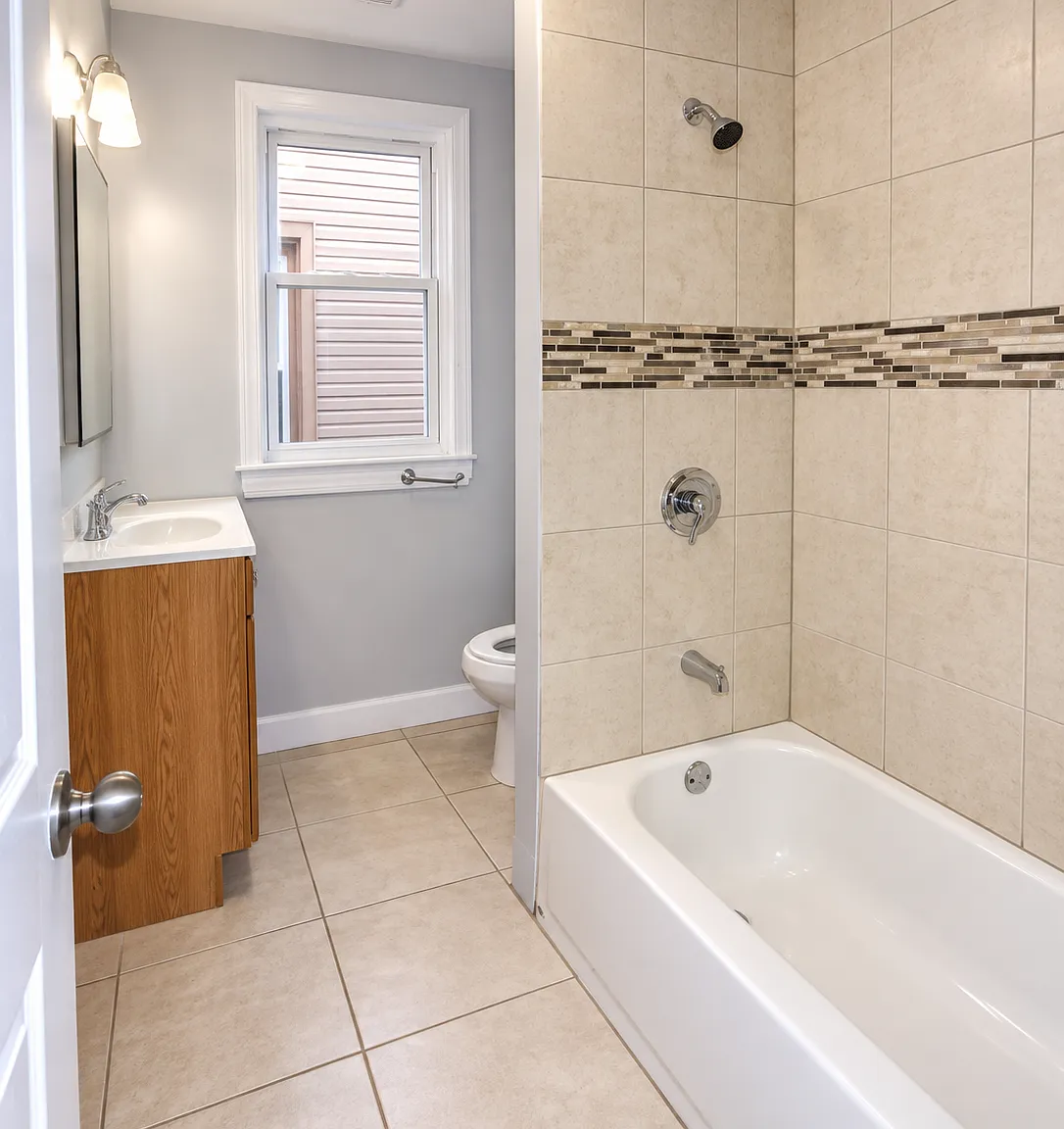 858 S 17th St — Photo 3