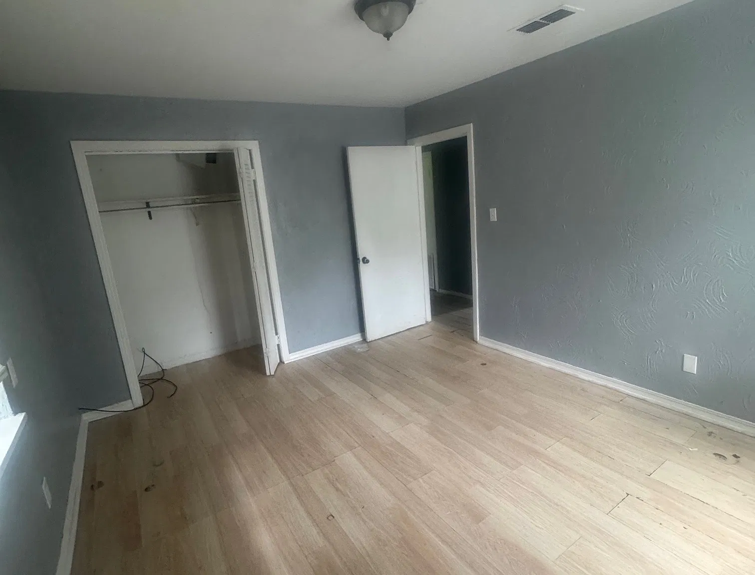 3 bed, 1122 sqft, $800 — Photo 2