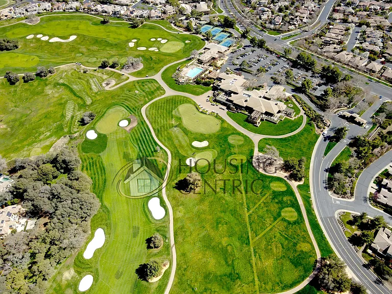 4005 Royal Troon Dr — Photo 78