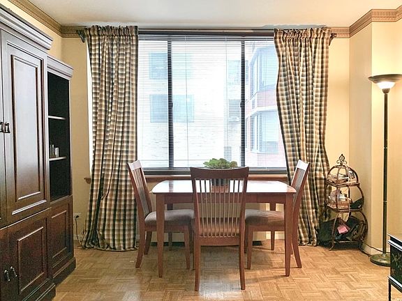 4th image of 250 W 89th St APT 6N
