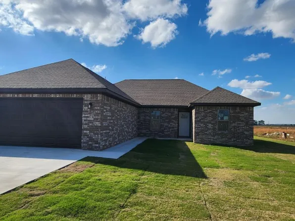 1501 Ryan Dr, Harrisburg, AR 72432
