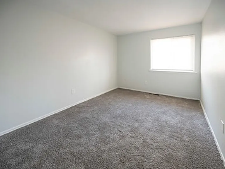 Timbercove Apartments and Townhomes — Photo 38