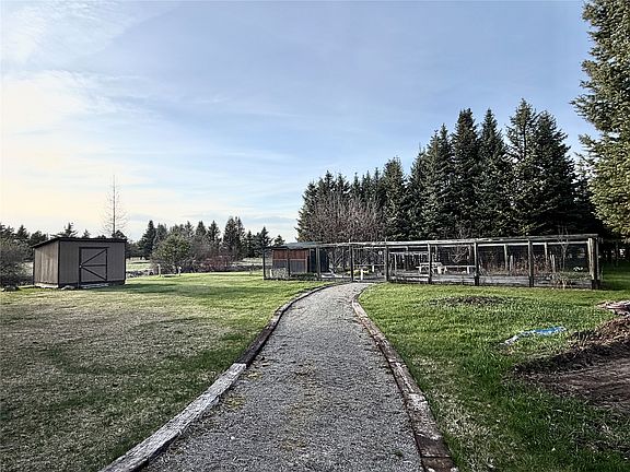 4th image of 388 Old Ranch Rd