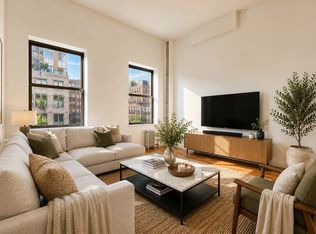 400 E 53rd St APT 2F, New York, NY 10022