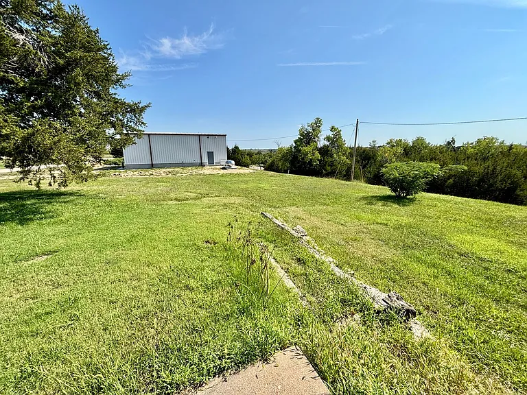 11015 Lakeview Dr — Photo 22