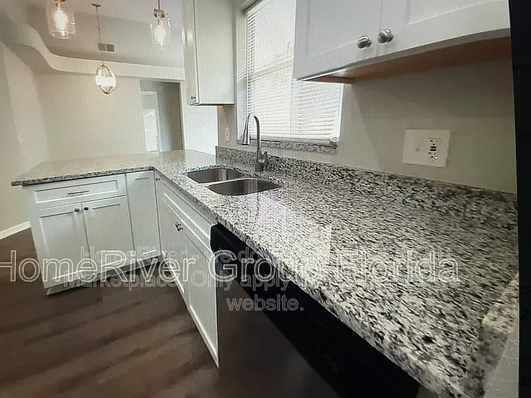 207 Margarita Rd — Photo 11