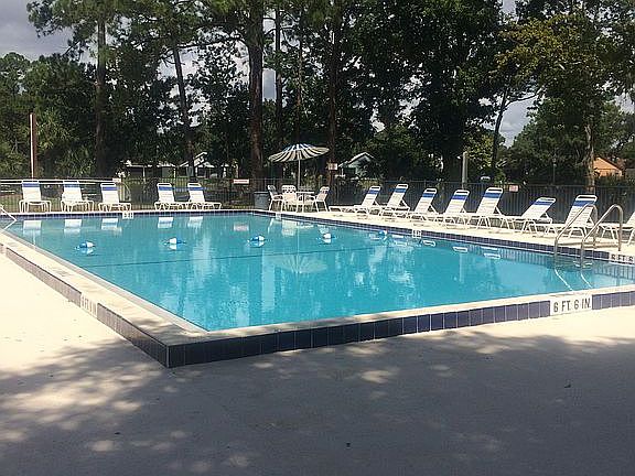 2nd image of 103 Shady Oak Dr