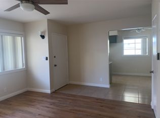 737 Venice Way APT 1, Inglewood, CA 90302
