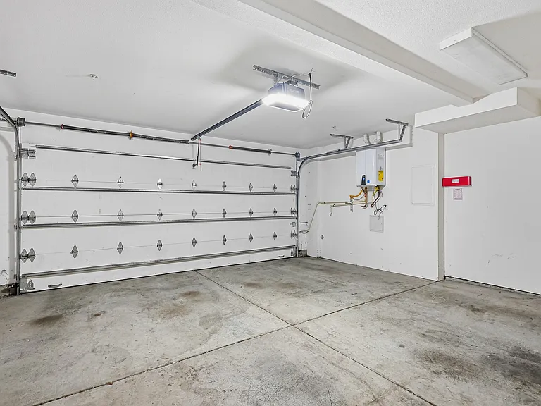 2065 San Luis Ave — Photo 31