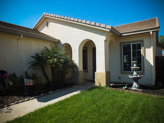 3rd image of 2655 Corral Way