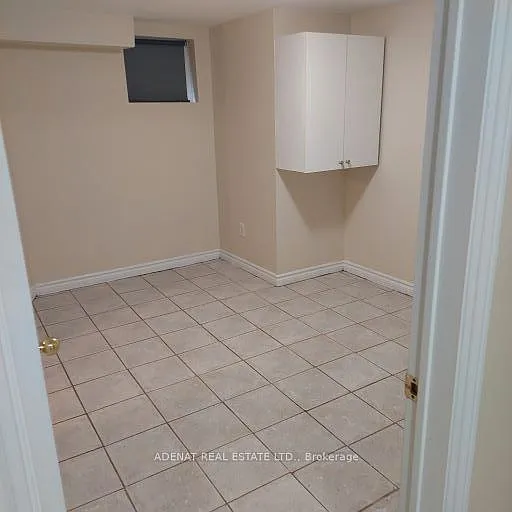 146 Fairholme Ave #BACH — Photo 6