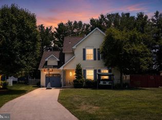 609 Quincy Ct, Glassboro, NJ 08028