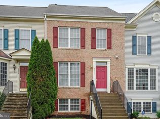 8802 Howland Pl, Bristow, VA 20136