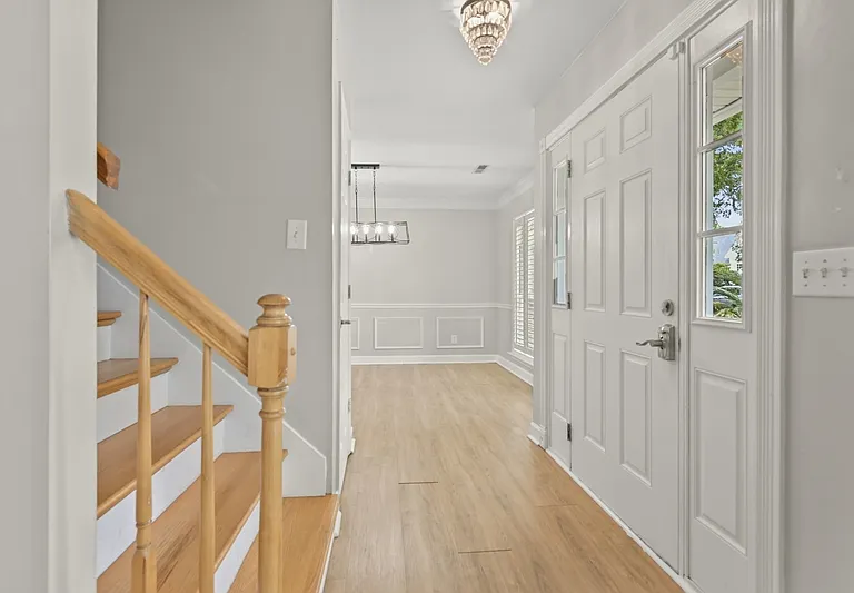 1382 Center Lake Dr — Photo 26