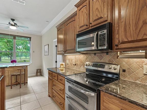 4th image of 9515 Bellechase Rd