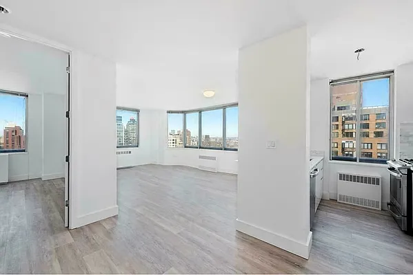 Rented by Douglas Elliman | media 21