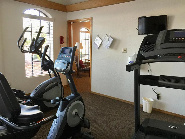 9151 W Greenway Rd #2B — Photo 26