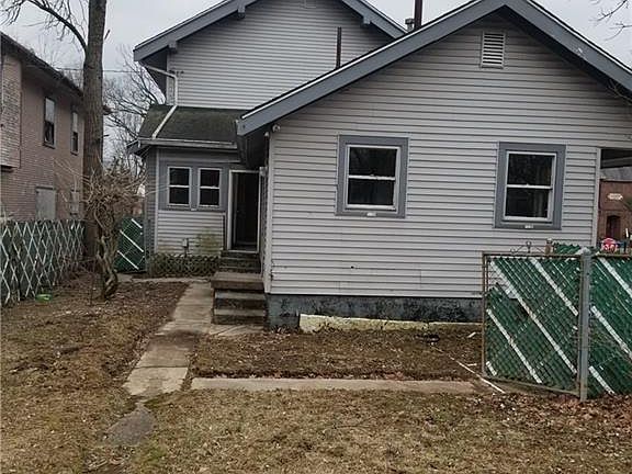 5th image of 365 Fountain Ave