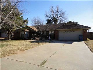 1st image of 1432 E Persimmon Ln