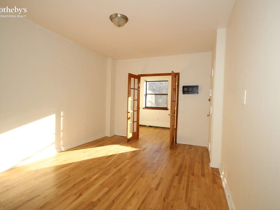 1st image of 4 W 130th St APT 4