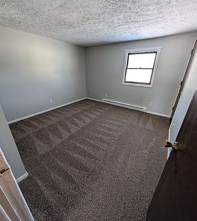 5th image of 218 Patricia Dr APT M