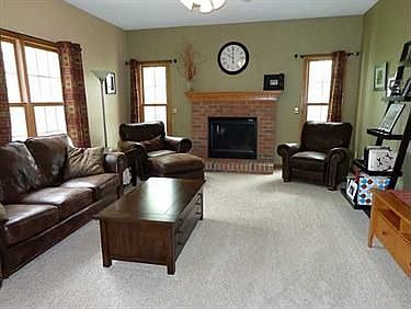 2nd image of 3795 Cornell Dr
