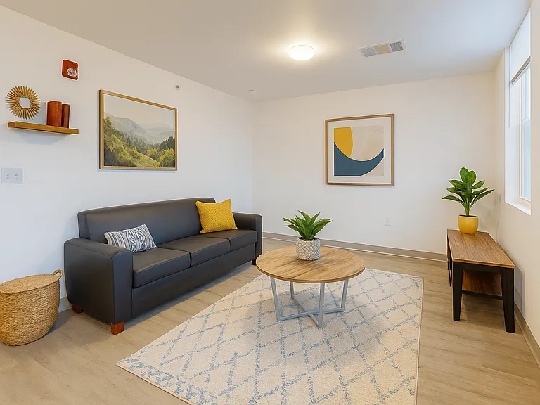 The Outlook Apartments — Photo 61