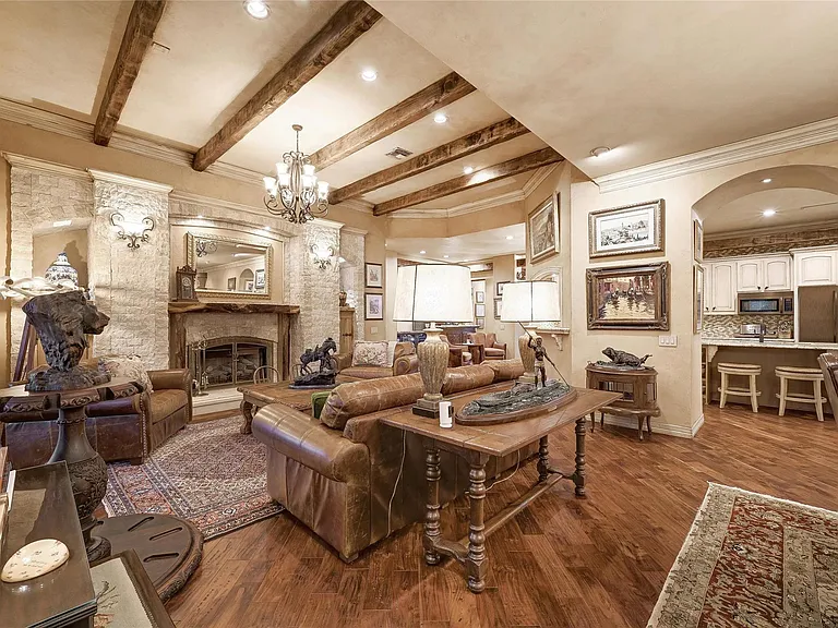 2305 Barton Creek Blvd #29 — Photo 5