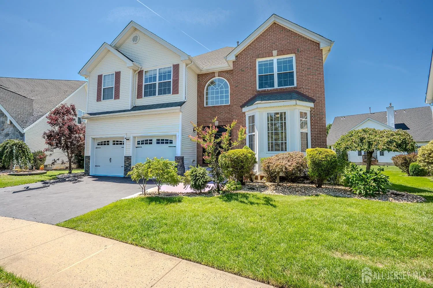 4 bed, 2.5 bath, 3028 sqft, $4,250 — Photo 4