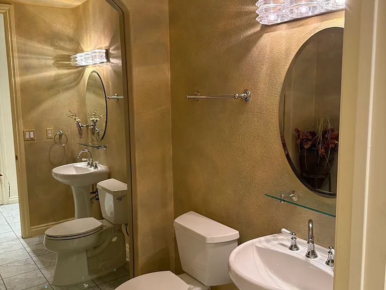 8120 Sapphire Bay Cir — Photo 44