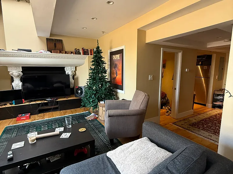 113 Beacon St #6F — Photo 16