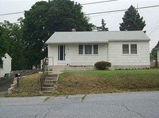 4702 Hillside Rd, Harrisburg, PA 17109