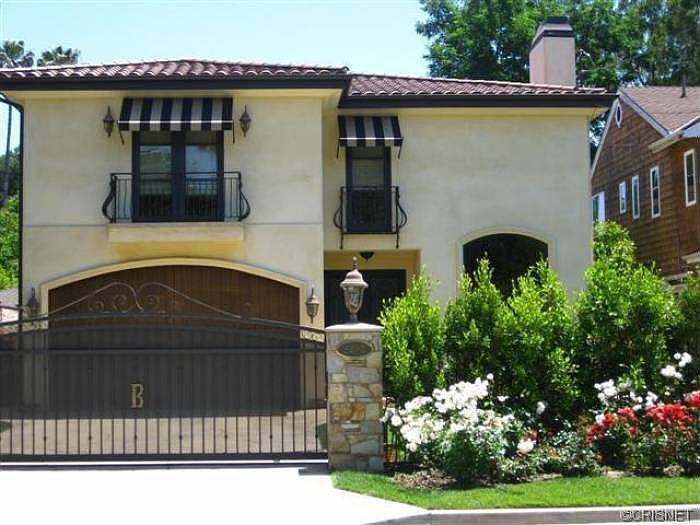 1st image of 5626 Allott Ave