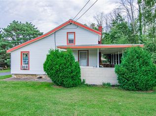 4231 Church Rd, Lockport, NY 14094