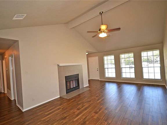 4th image of 605 Bristlewood Cv ##