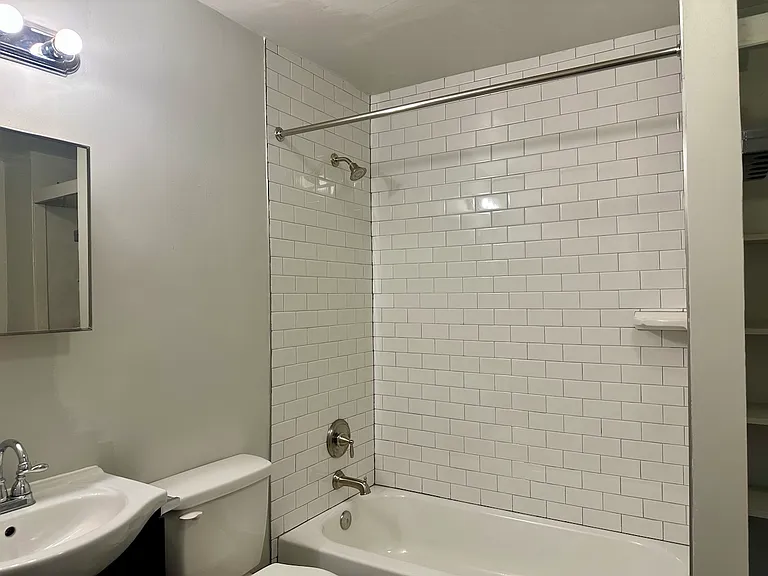 2907 S Jefferson Ave #2F — Photo 7