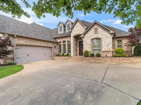 11249 Fox Trl, Flint, TX 75762