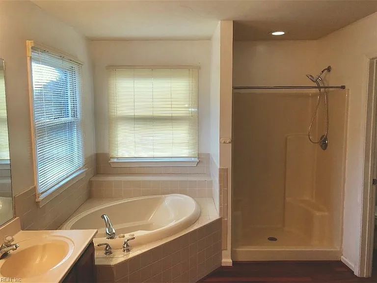 5608 Del Park Ct — Photo 16