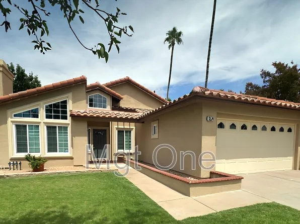 13524 Auburn Ct, Fontana, CA 92336