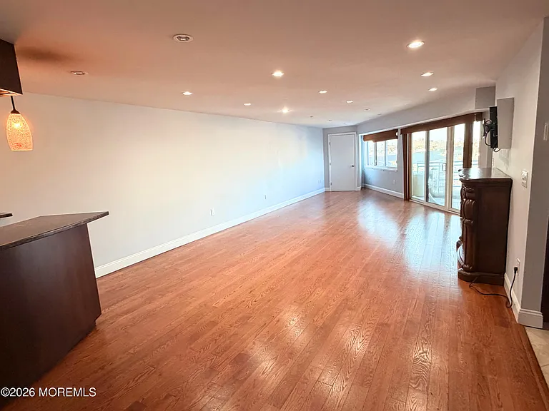 525 Ocean Blvd #405 — Photo 5