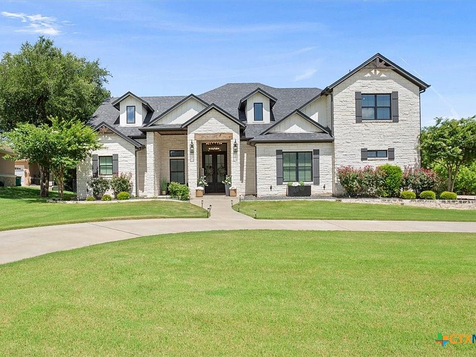 1st image of 3806 Southlake Dr