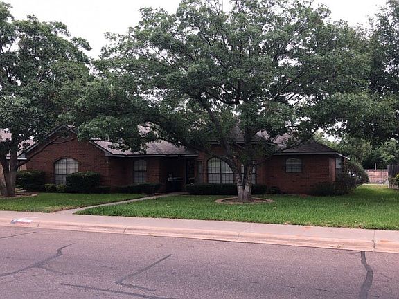 2nd image of 4802 Melville Dr